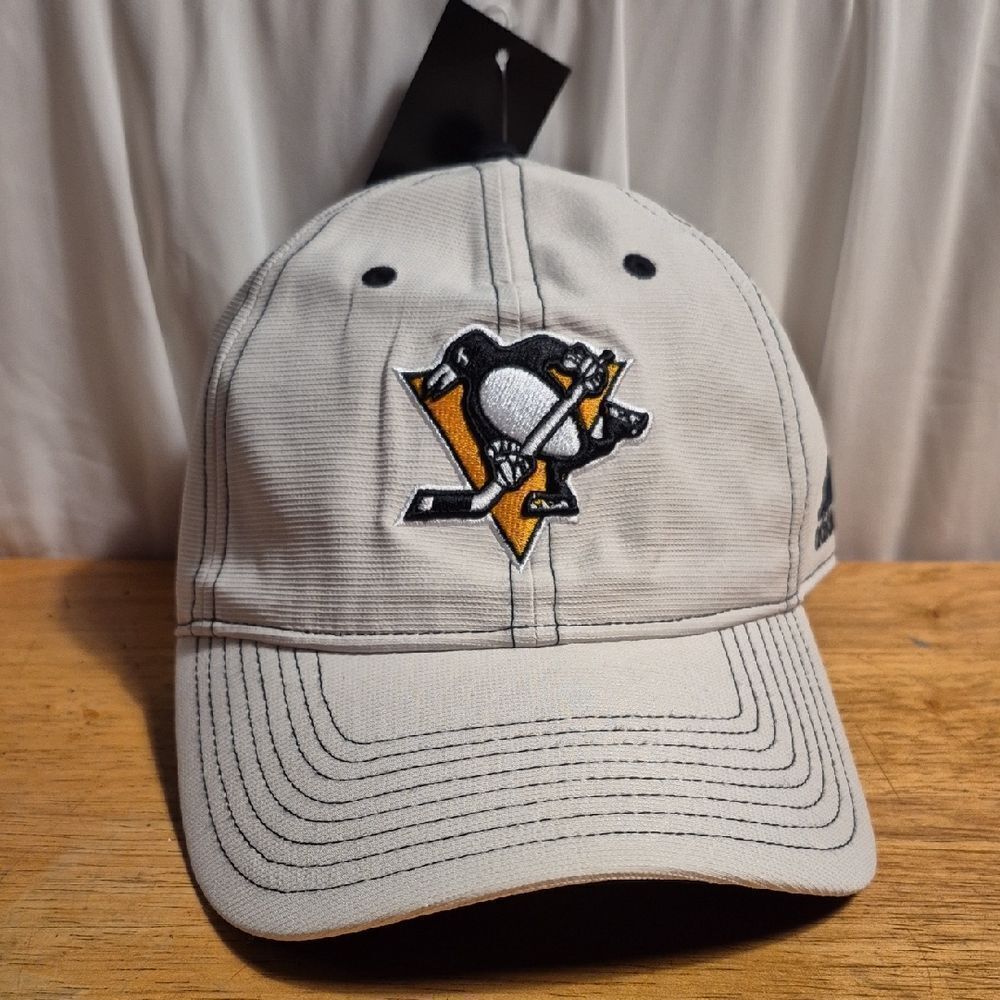 Adidas Pittsburgh Penguins Sliderback Hat - New